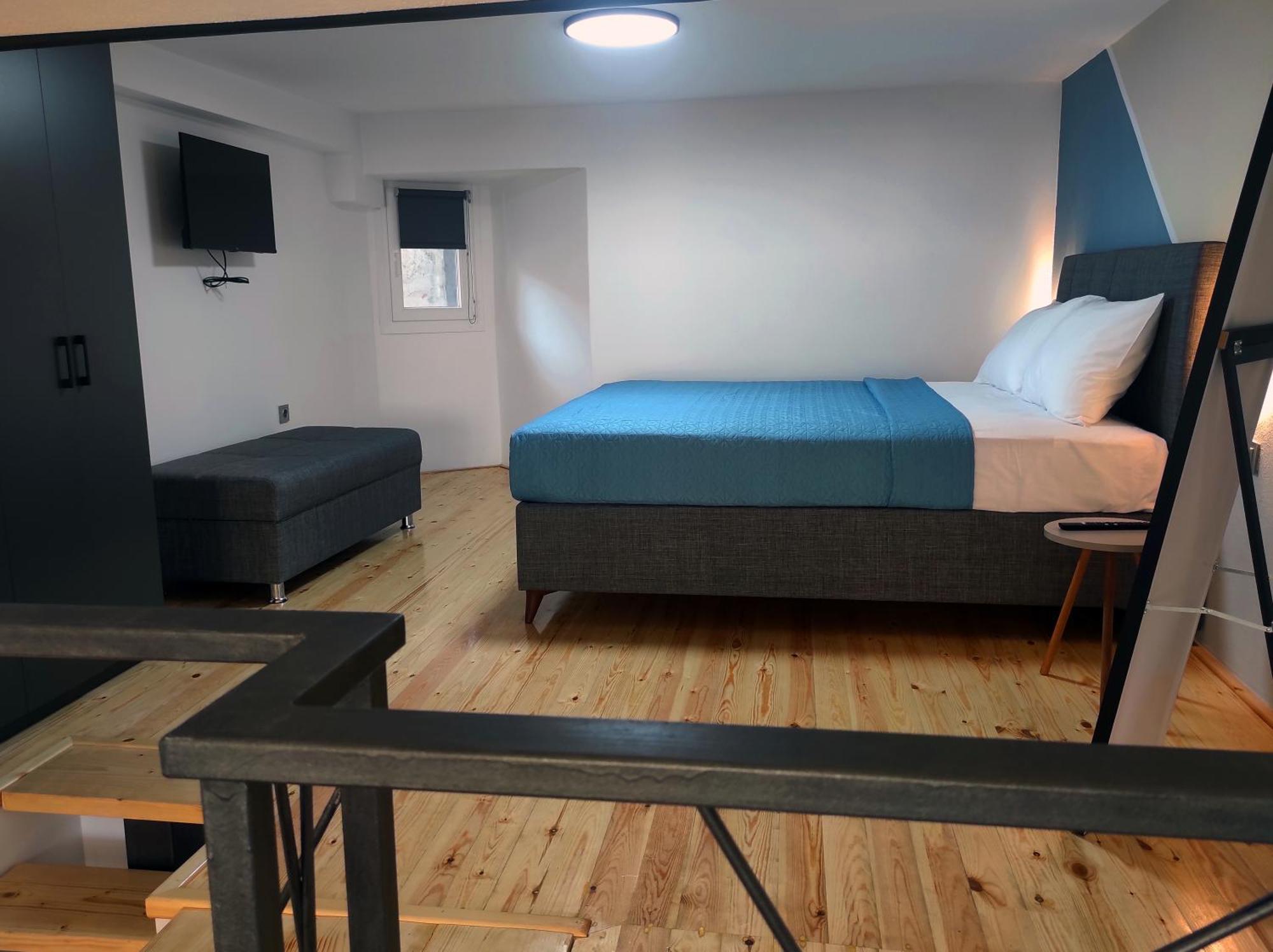 City Center Loft With Private Parking كافالا المظهر الخارجي الصورة