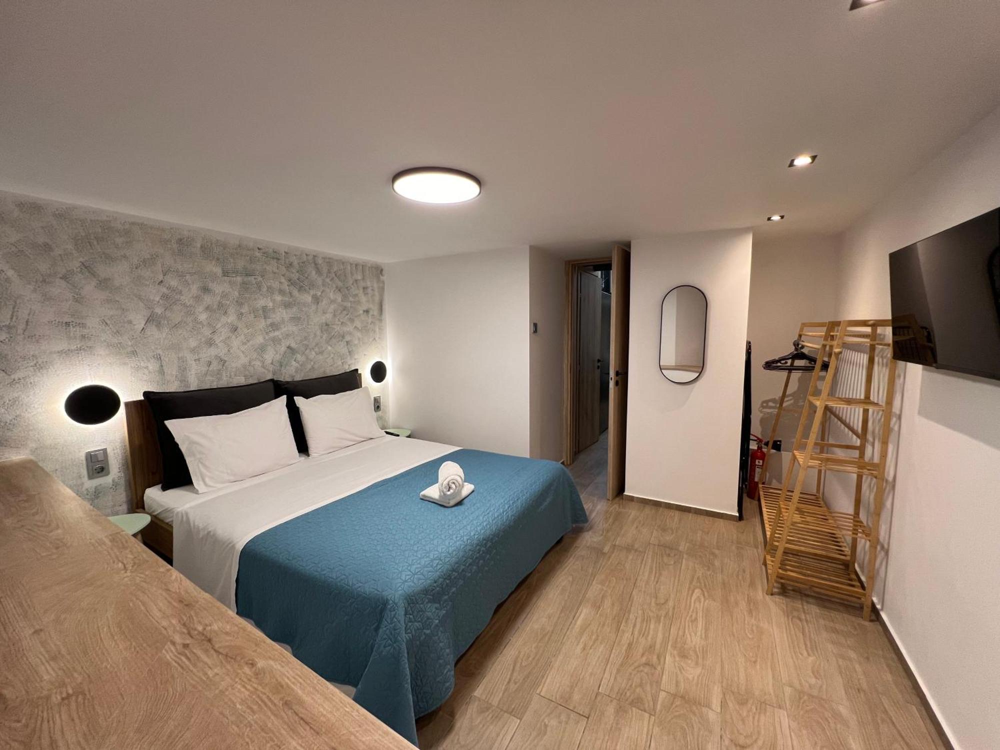 City Center Loft With Private Parking كافالا المظهر الخارجي الصورة